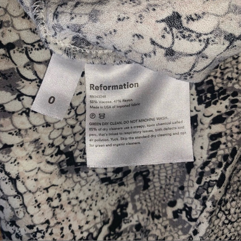 Reformation Margot In Rattlesnake Slit Skirt 0 - Picture 4 of 5